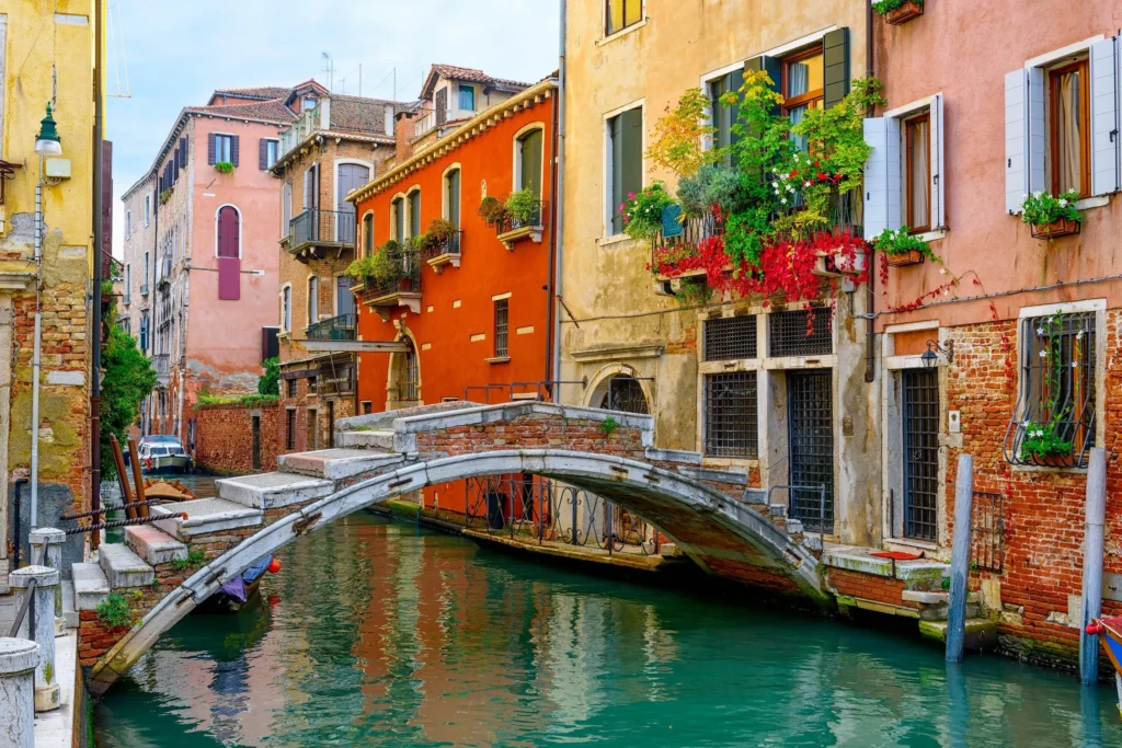 Venice Gondola Shots